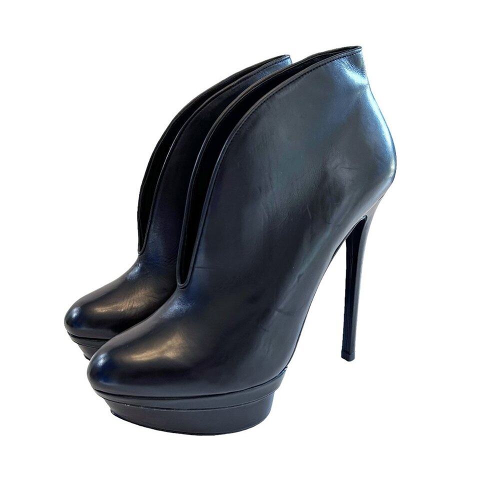 B BRIAN ATWOOD Fortosa Leather Platform Bootie 8 1/2
